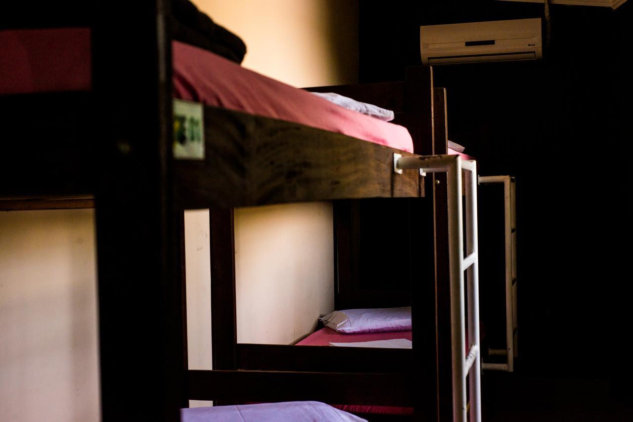 Lakehouse 24Hs Hostel Lagoa Conceicao Флорианополис Экстерьер фото